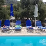Villa Selene, Mountain Views, No Stairs, 2 Km From Beach