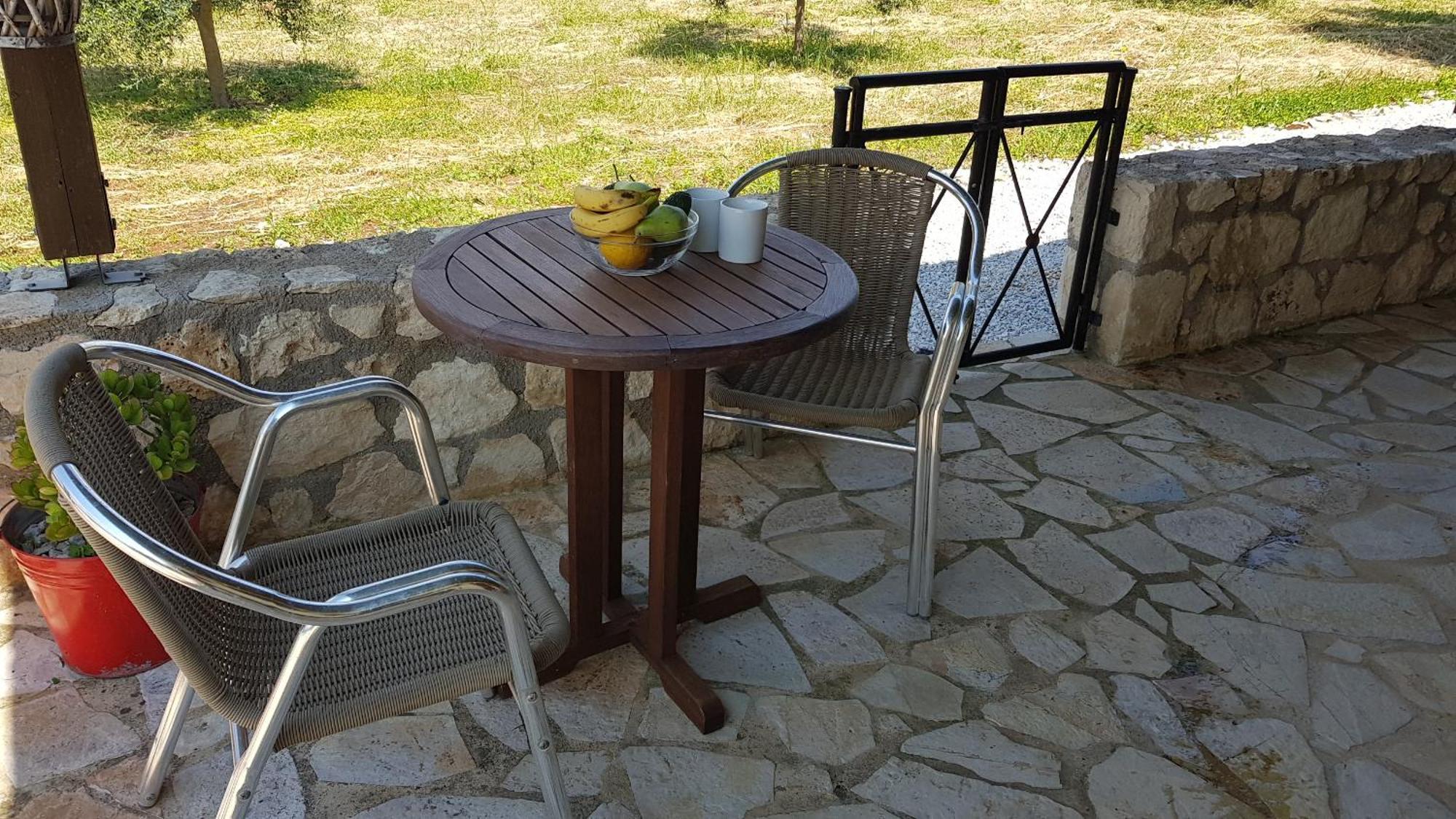 Villa Selene, Mountain Views, No Stairs, 2 Km From